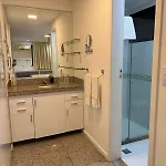 Chic In Fabulous Meireles With Wifi, Fitness Hotel