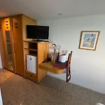 Chic Hotel Suite In Fabulous Meireles Fortaleza With Wifi, Fitness Room