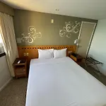 Chic In Fabulous Meireles With Wifi, Fitness Hotel 4*
