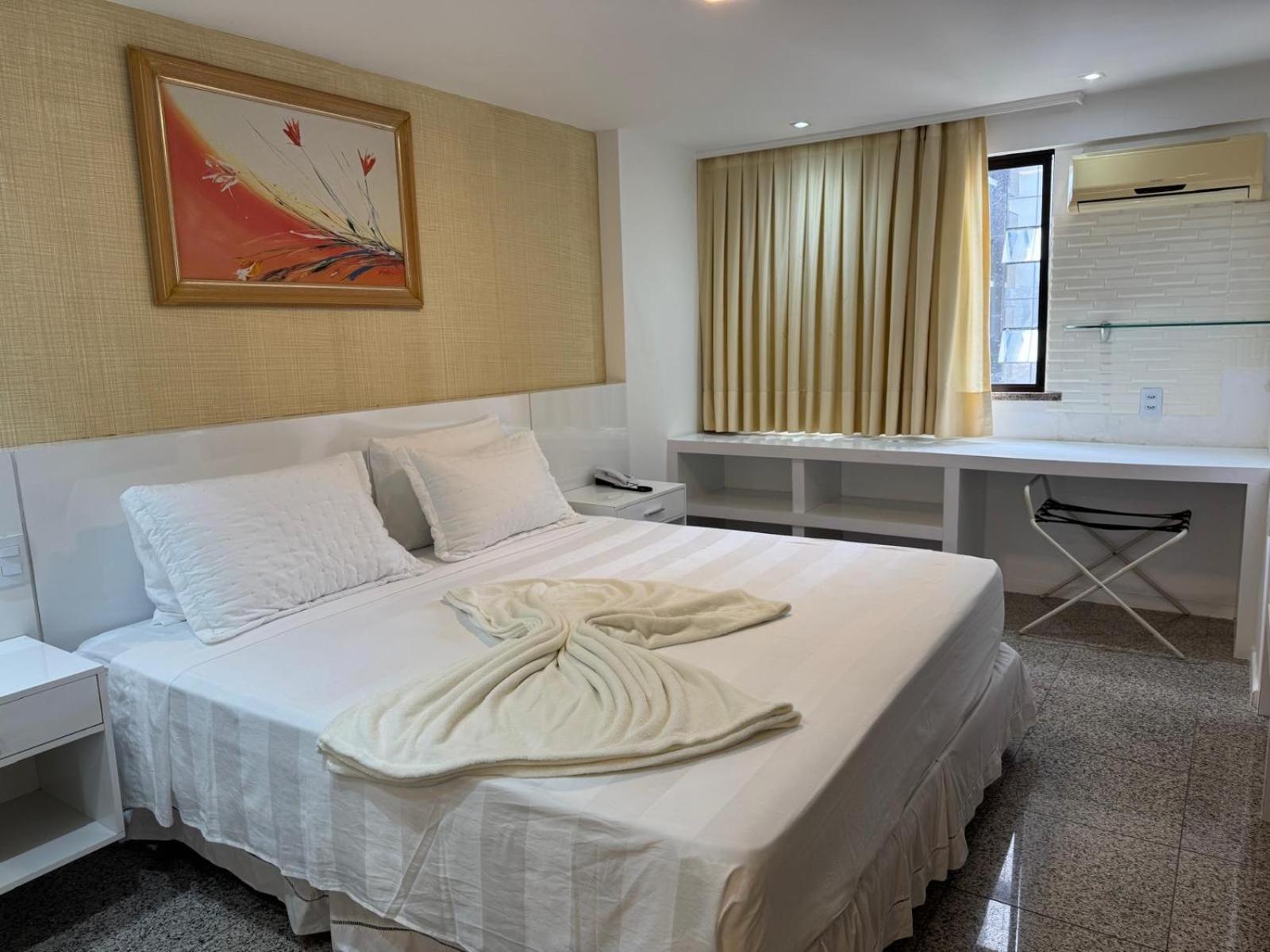 Hotel Chic In Fabulous Meireles With Wifi, Fitness 4*